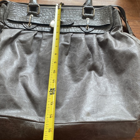 Genuine leather tote /duff bag /weekend bag - Picture 9 of 13